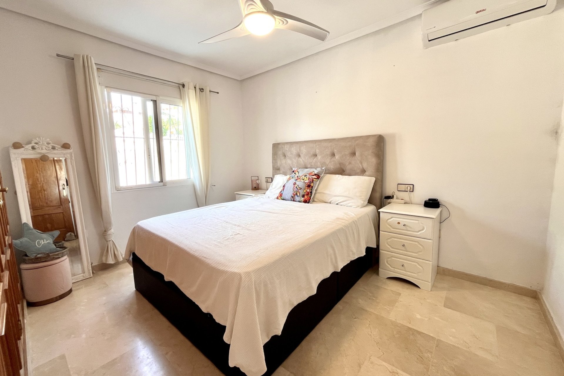 Reventa - Villa - San Miguel de Salinas