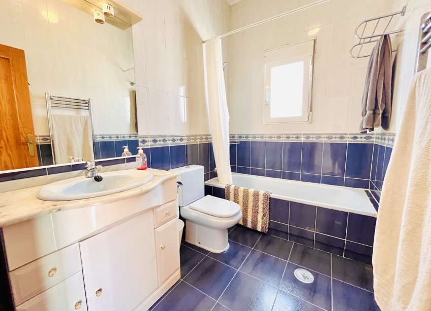 Reventa - Villa - San Miguel de Salinas