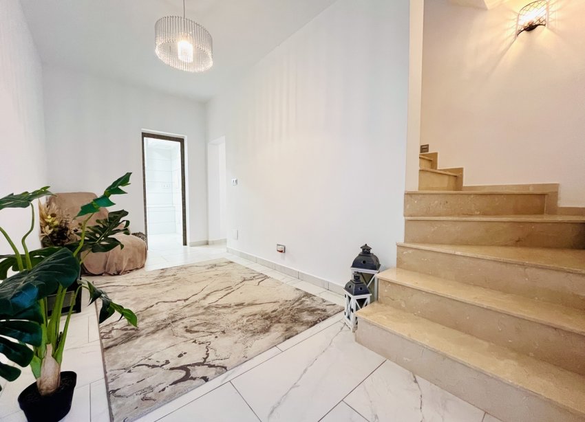 Reventa - Villa - San Miguel de Salinas