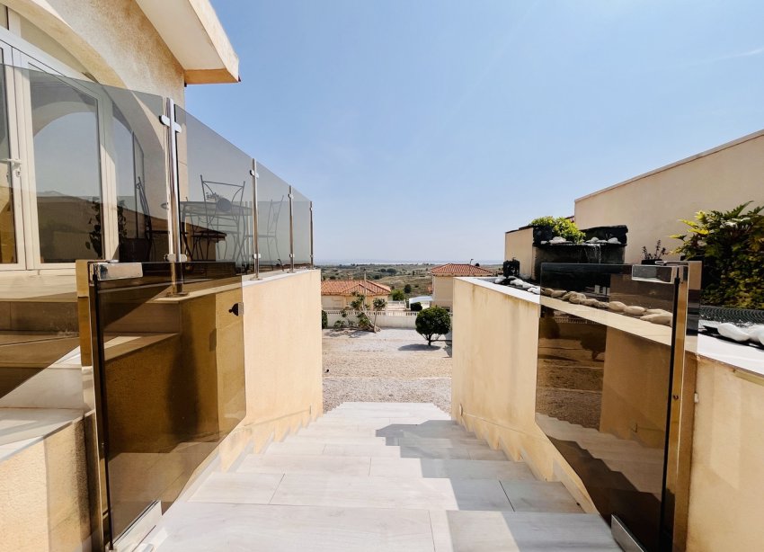 Reventa - Villa - San Miguel de Salinas