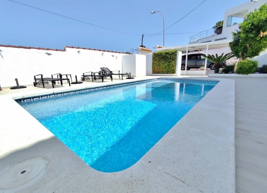 Reventa - Villa - San Miguel de Salinas