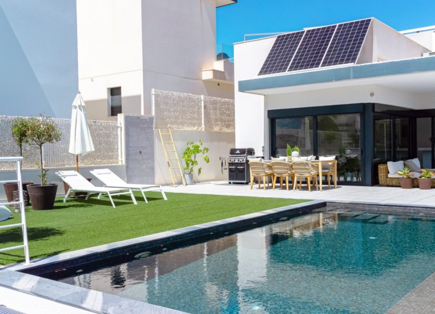 Reventa - Villa - San Miguel de Salinas