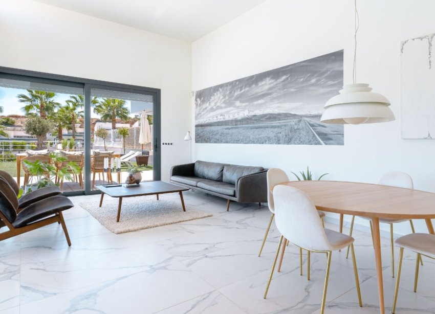 Reventa - Villa - San Miguel de Salinas