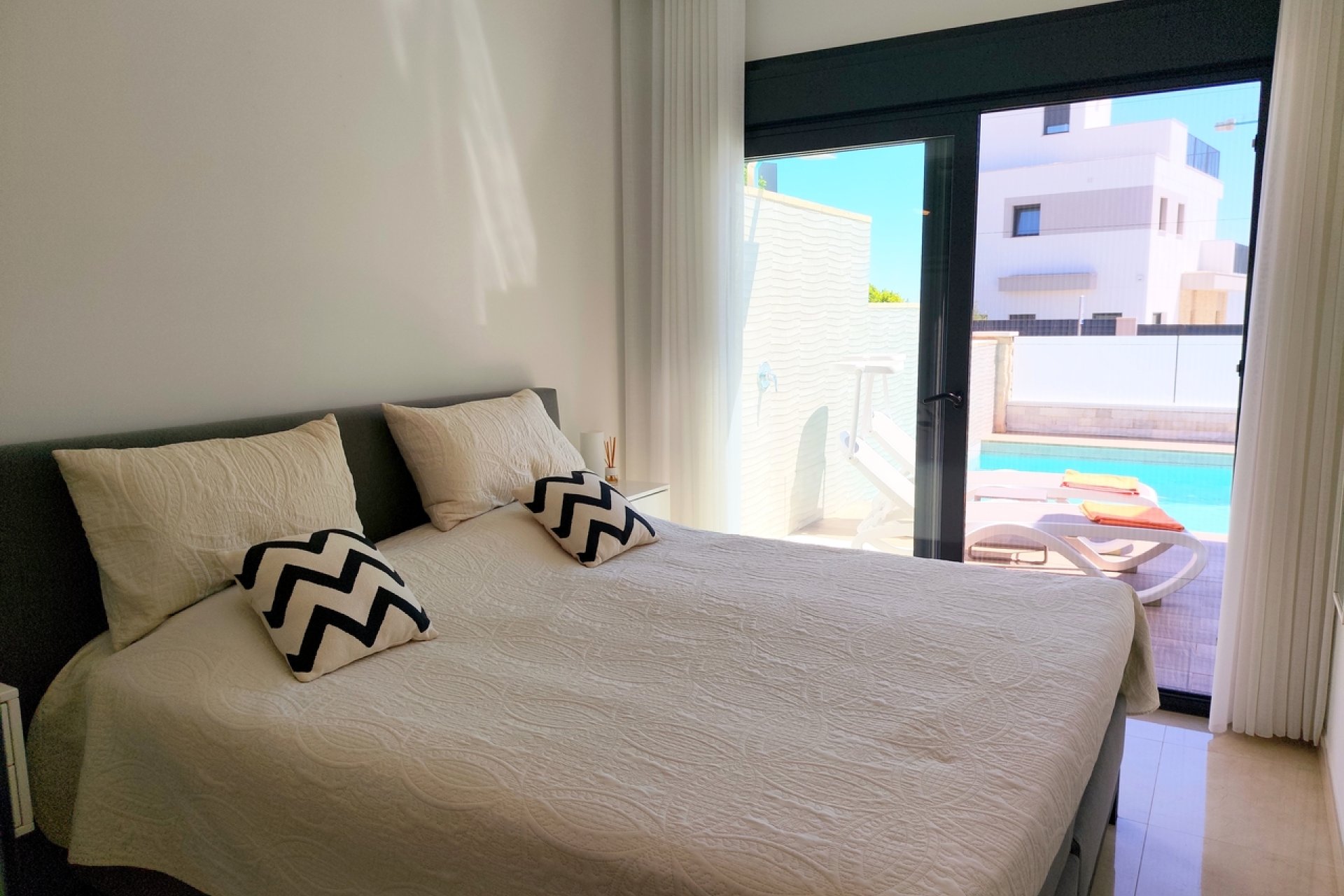Reventa - Villa - San Miguel de Salinas