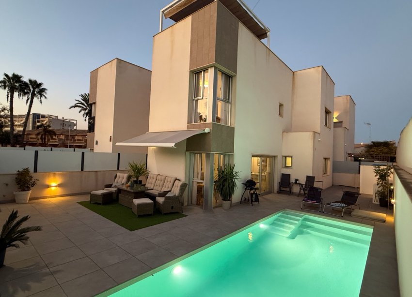 Reventa - Villa - Santiago de la Ribera - Zona De La Playa