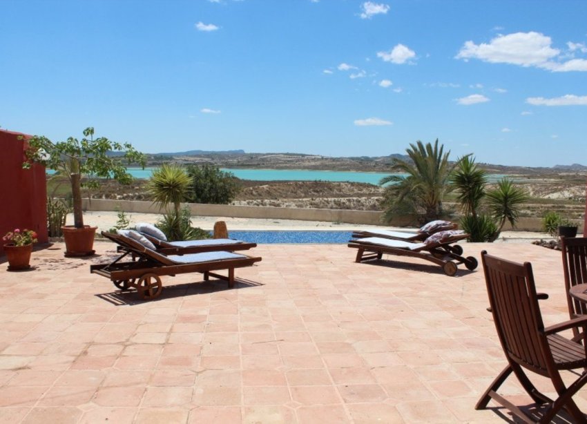 Reventa - Villa - Torremendo