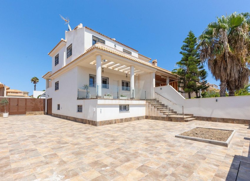Reventa - Villa - Torrevieja - Aguas Nuevas