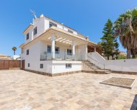 Reventa - Villa - Torrevieja - Aguas Nuevas
