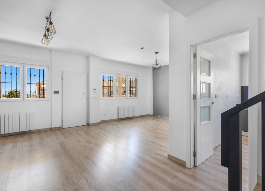 Reventa - Villa - Torrevieja - Aguas Nuevas