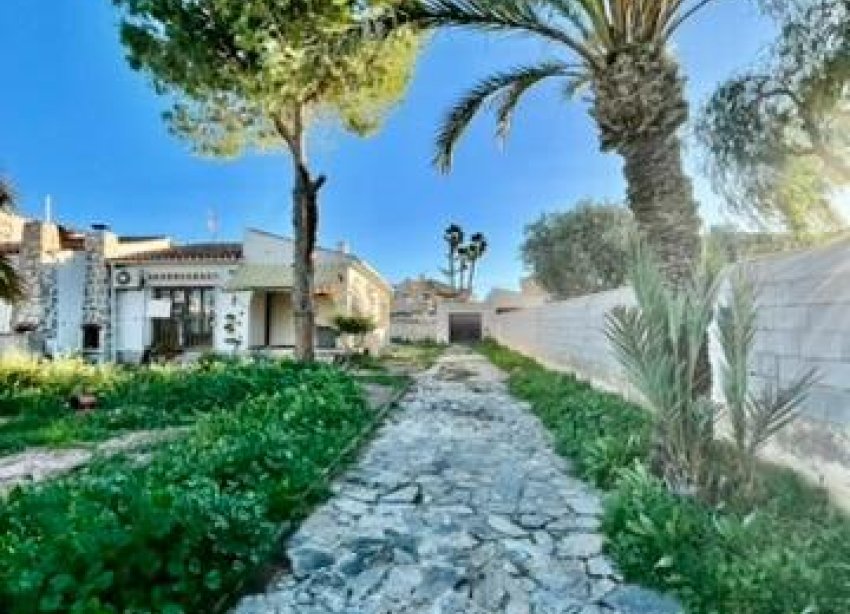 Reventa - Villa - Torrevieja - Aguas Nuevas