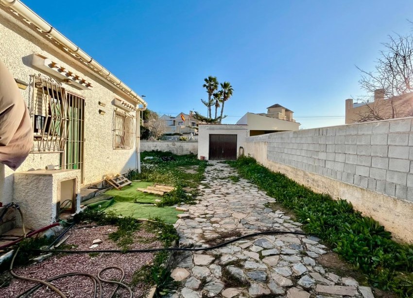 Reventa - Villa - Torrevieja - Aguas Nuevas