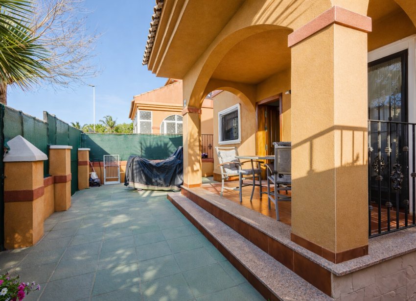 Reventa - Villa - Torrevieja - Aguas Nuevas