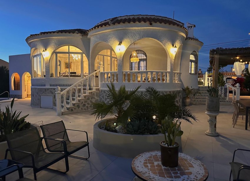 Reventa - Villa - Torrevieja - Costa Blanca