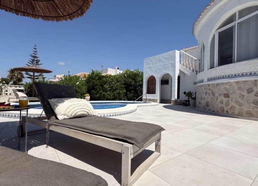 Reventa - Villa - Torrevieja - Costa Blanca