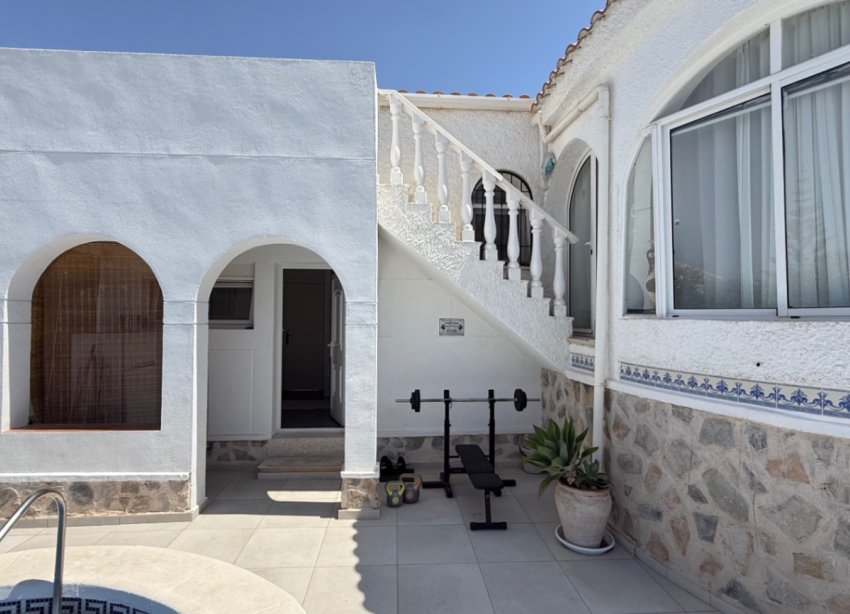 Reventa - Villa - Torrevieja - Costa Blanca