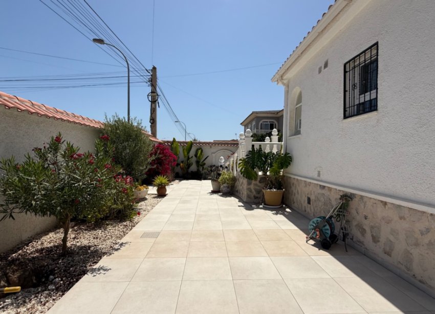 Reventa - Villa - Torrevieja - Costa Blanca
