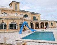 Reventa - Villa - Torrevieja - El Chaparral