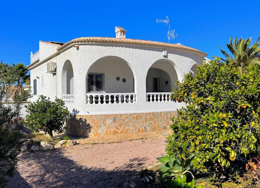 Reventa - Villa - Torrevieja - El Chaparral