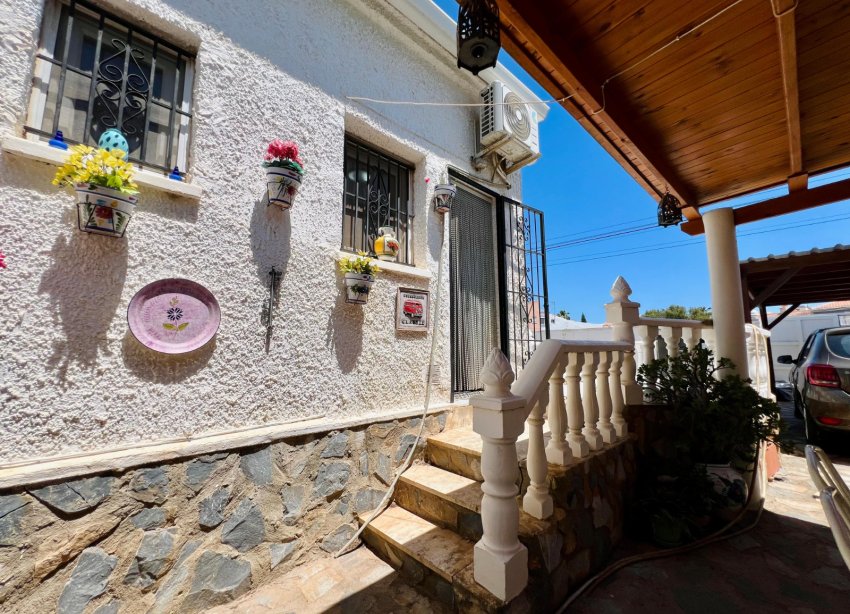 Reventa - Villa - Torrevieja - El Chaparral