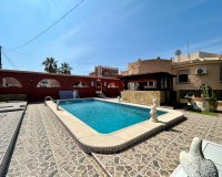 Reventa - Villa - Torrevieja - El Chaparral