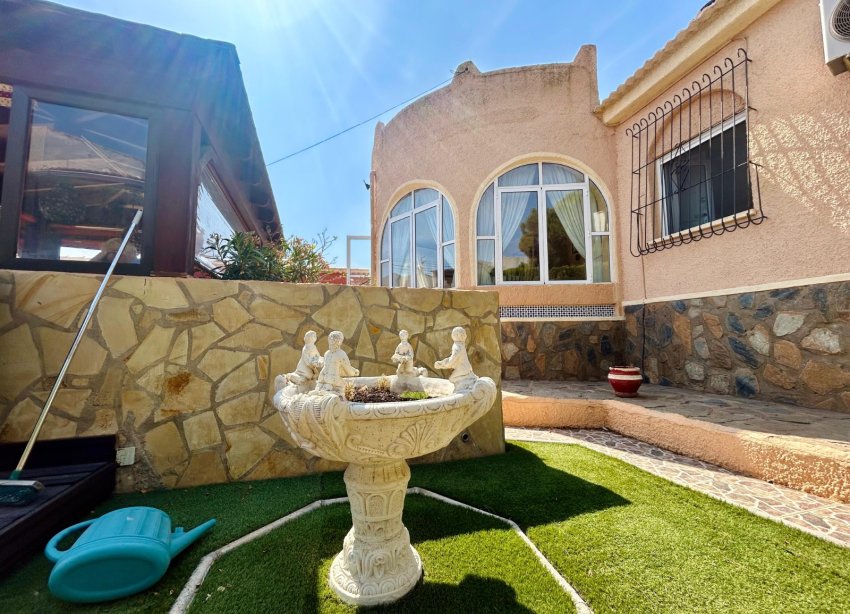 Reventa - Villa - Torrevieja - El Chaparral