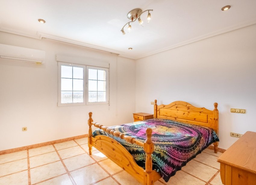 Reventa - Villa - Torrevieja - El chaparral