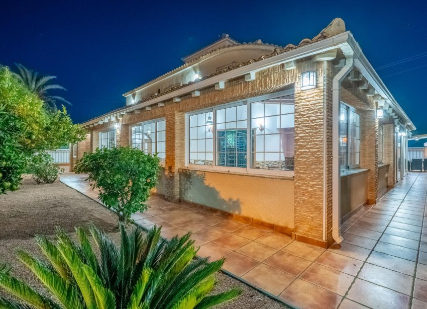 Reventa - Villa - Torrevieja - El chaparral