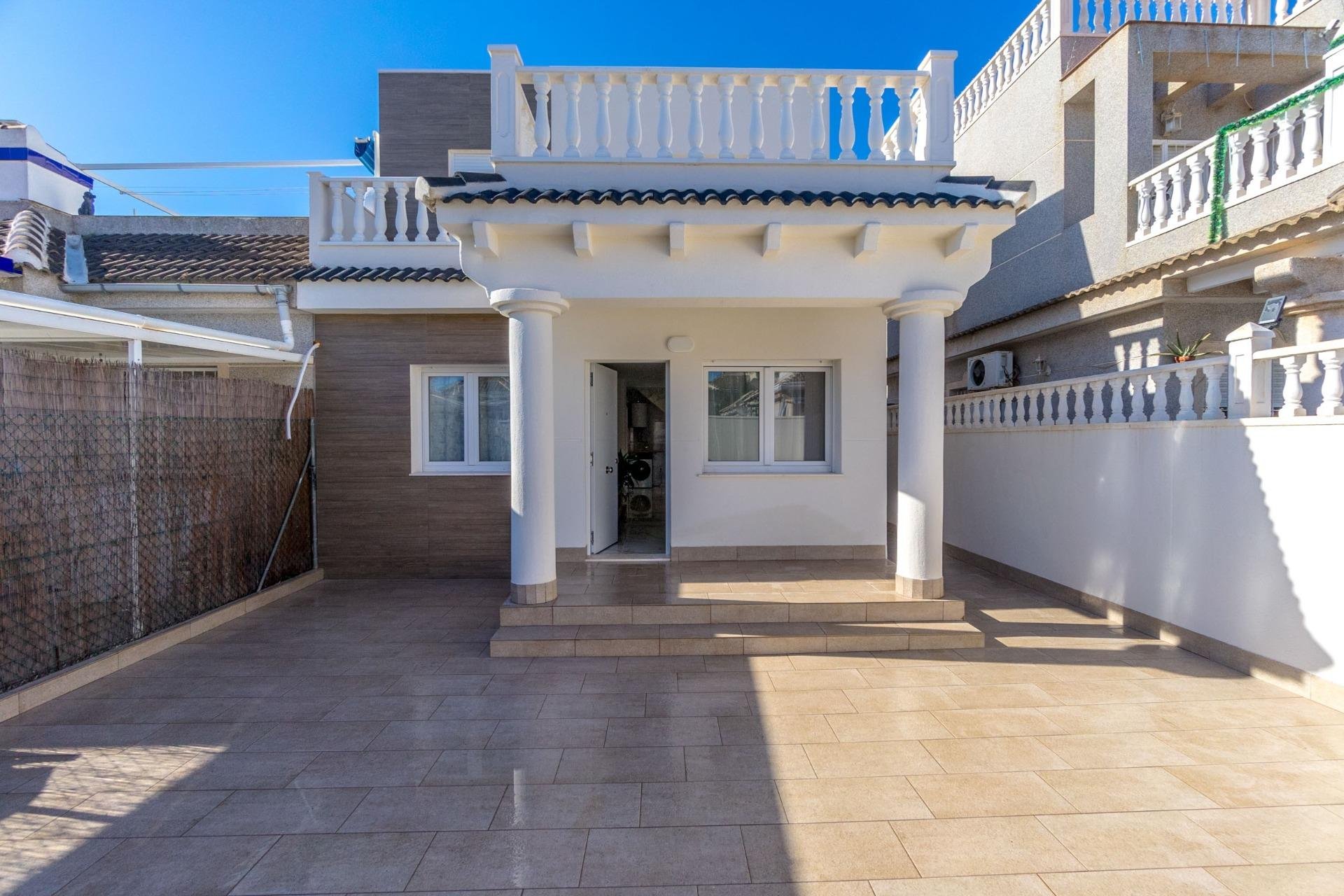 Reventa - Villa - Torrevieja - El chaparral