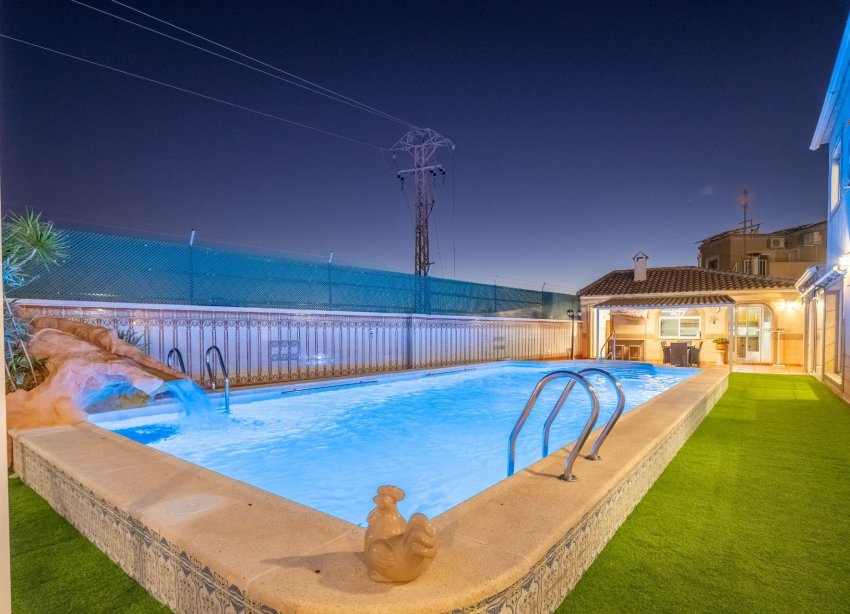 Reventa - Villa - Torrevieja - El chaparral