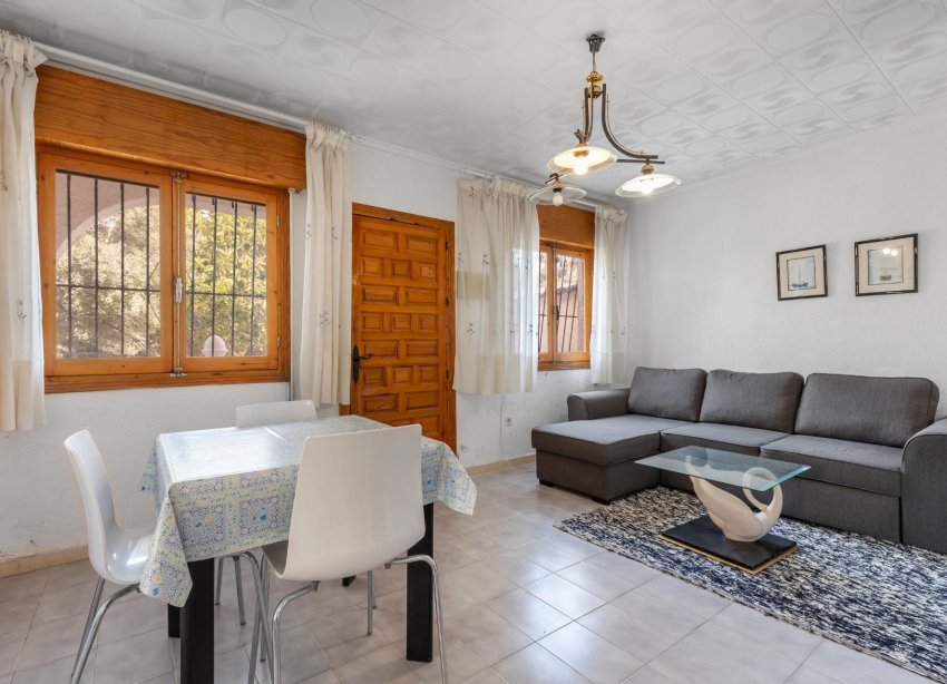 Reventa - Villa - Torrevieja - El chaparral