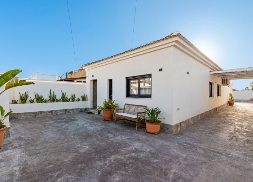 Reventa - Villa - Torrevieja - El Chaparral