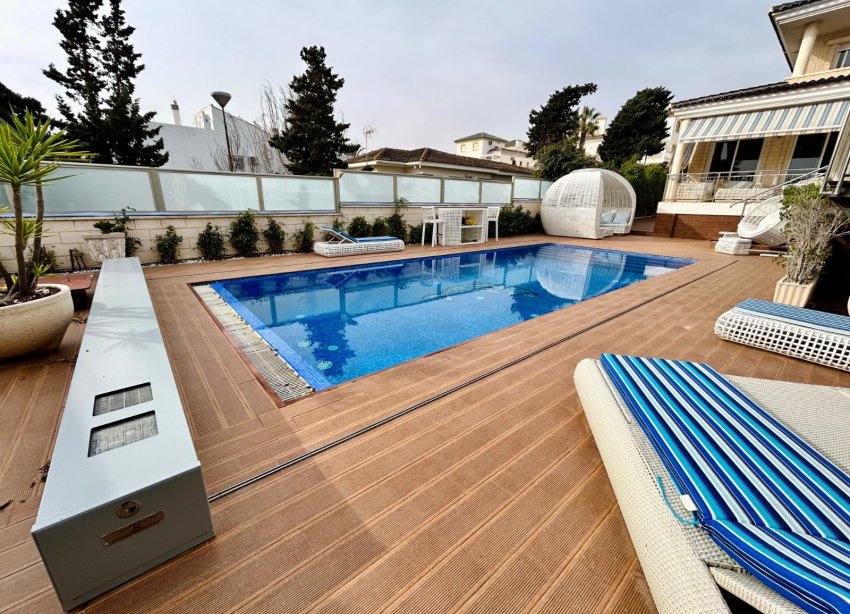 Reventa - Villa - Torrevieja - La Mata