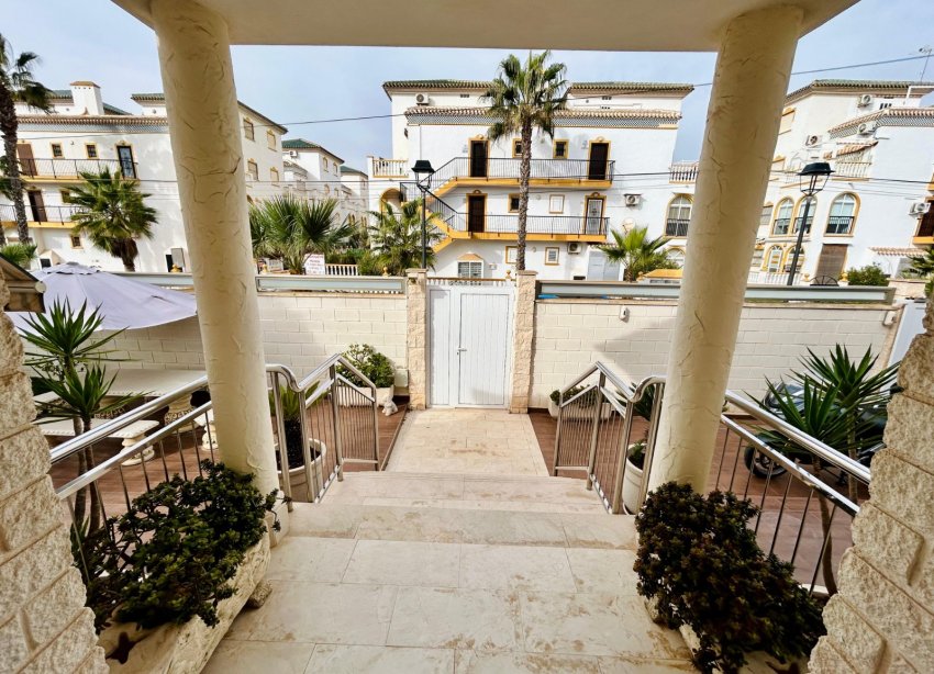 Reventa - Villa - Torrevieja - La Mata