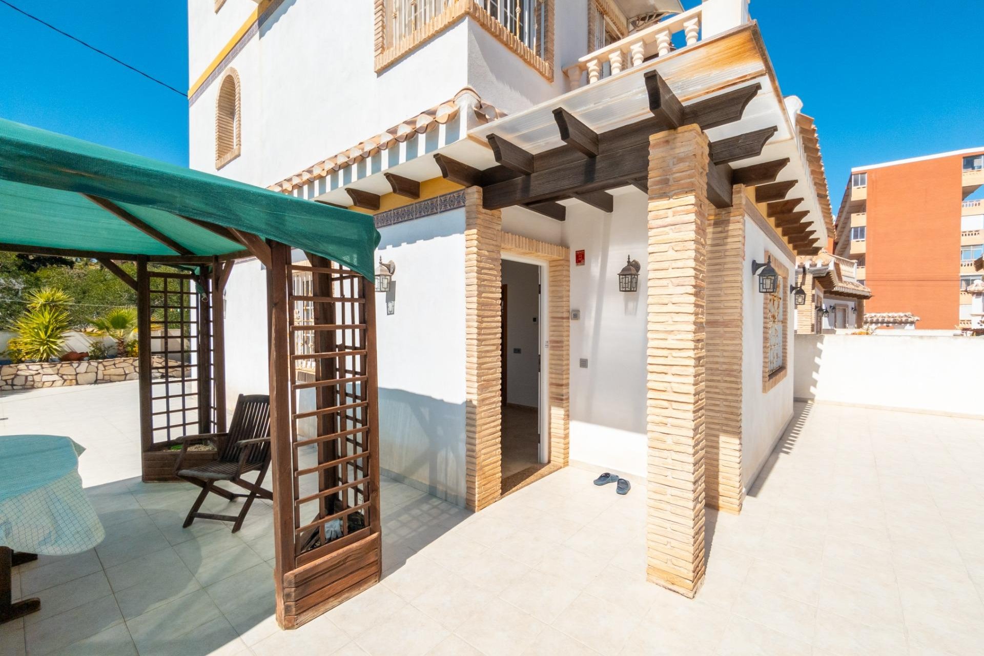 Reventa - Villa - Torrevieja - La Mata