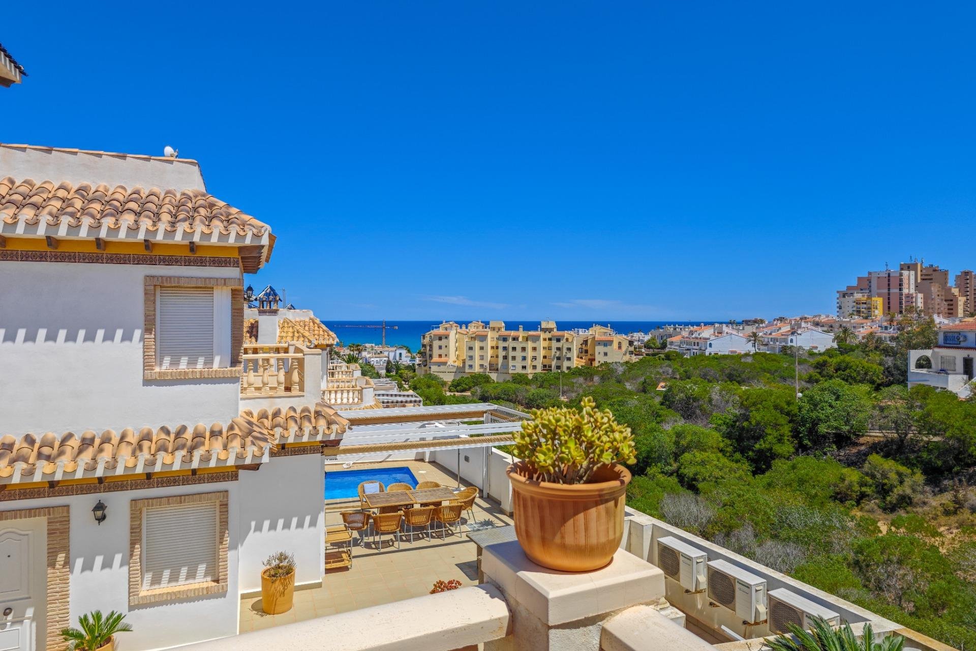 Reventa - Villa - Torrevieja - La Mata