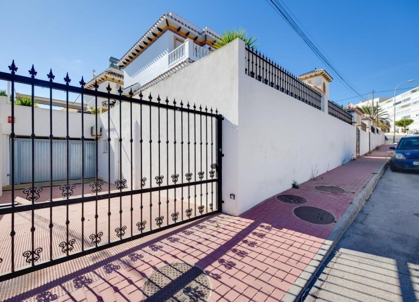 Reventa - Villa - Torrevieja - La Mata