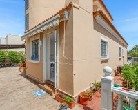 Reventa - Villa - Torrevieja - La Mata
