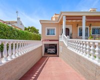 Reventa - Villa - Torrevieja - La Mata