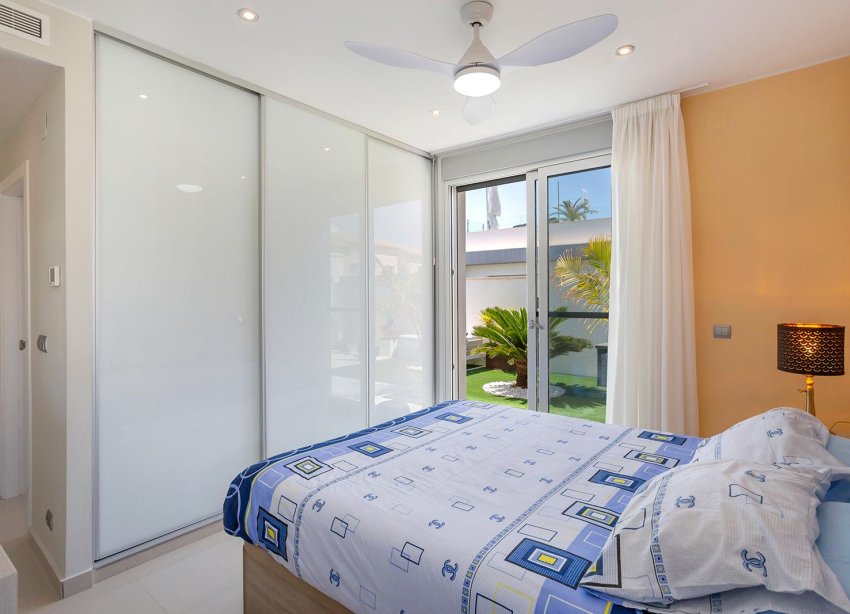 Reventa - Villa - Torrevieja - La siesta