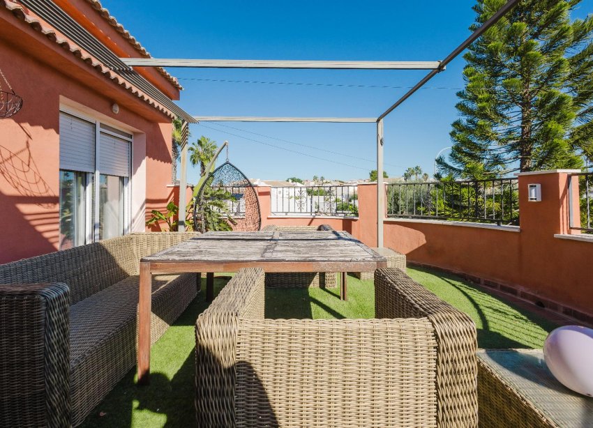 Reventa - Villa - Torrevieja - La Siesta
