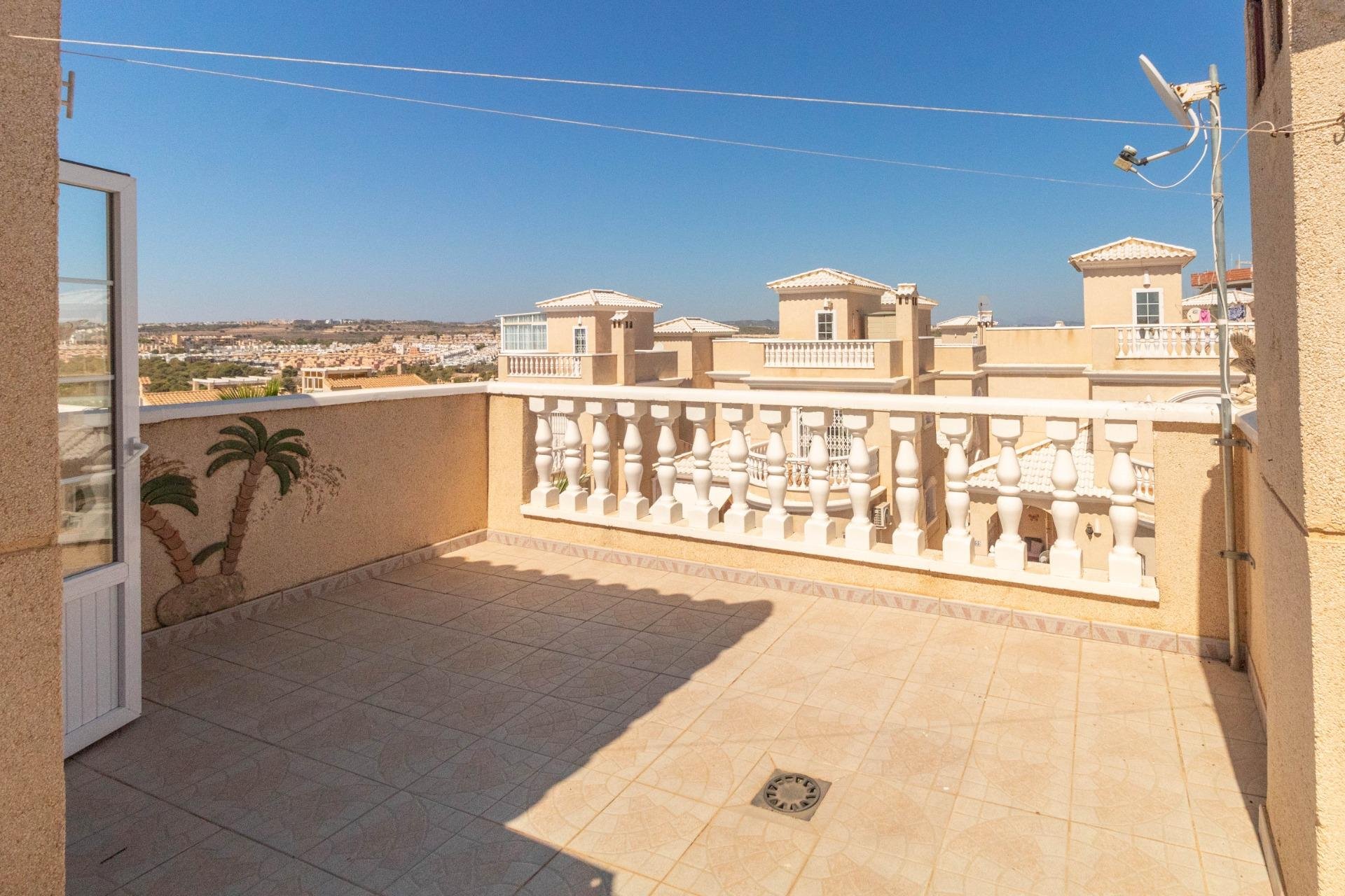 Reventa - Villa - Torrevieja - Los altos