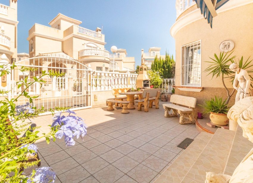 Reventa - Villa - Torrevieja - Los altos