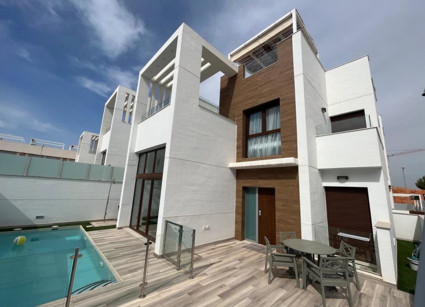 Reventa - Villa - Torrevieja - Los Altos