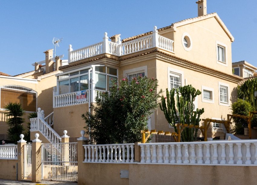 Reventa - Villa - Torrevieja - Los Altos