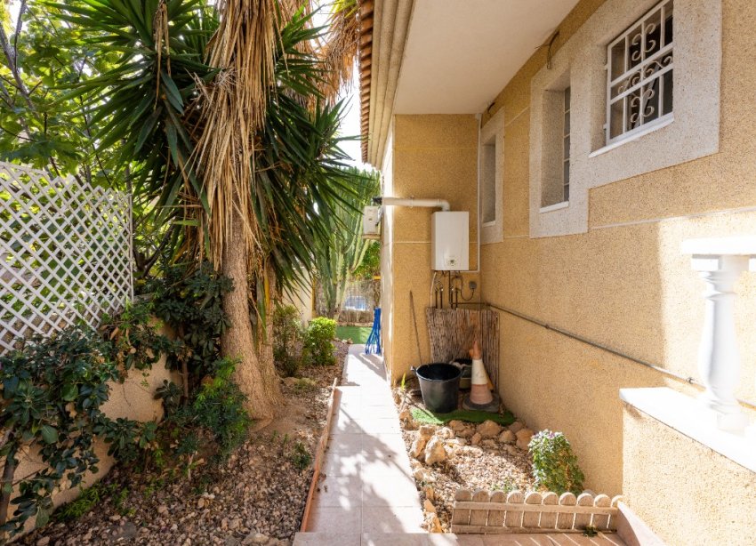 Reventa - Villa - Torrevieja - Los Altos