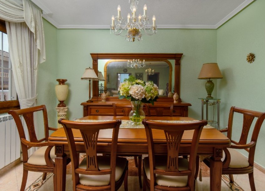 Reventa - Villa - Torrevieja - Los Altos