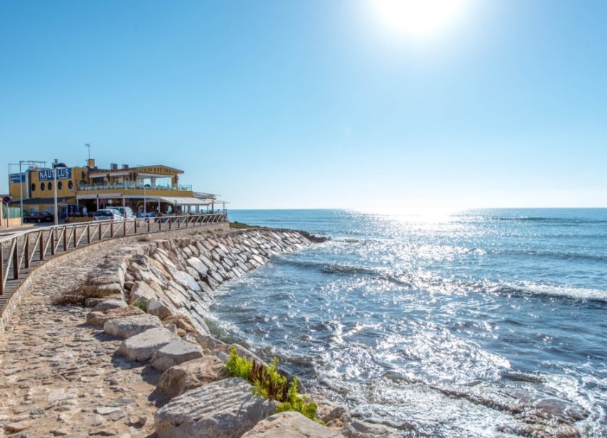 Reventa - Villa - Torrevieja - Los Altos