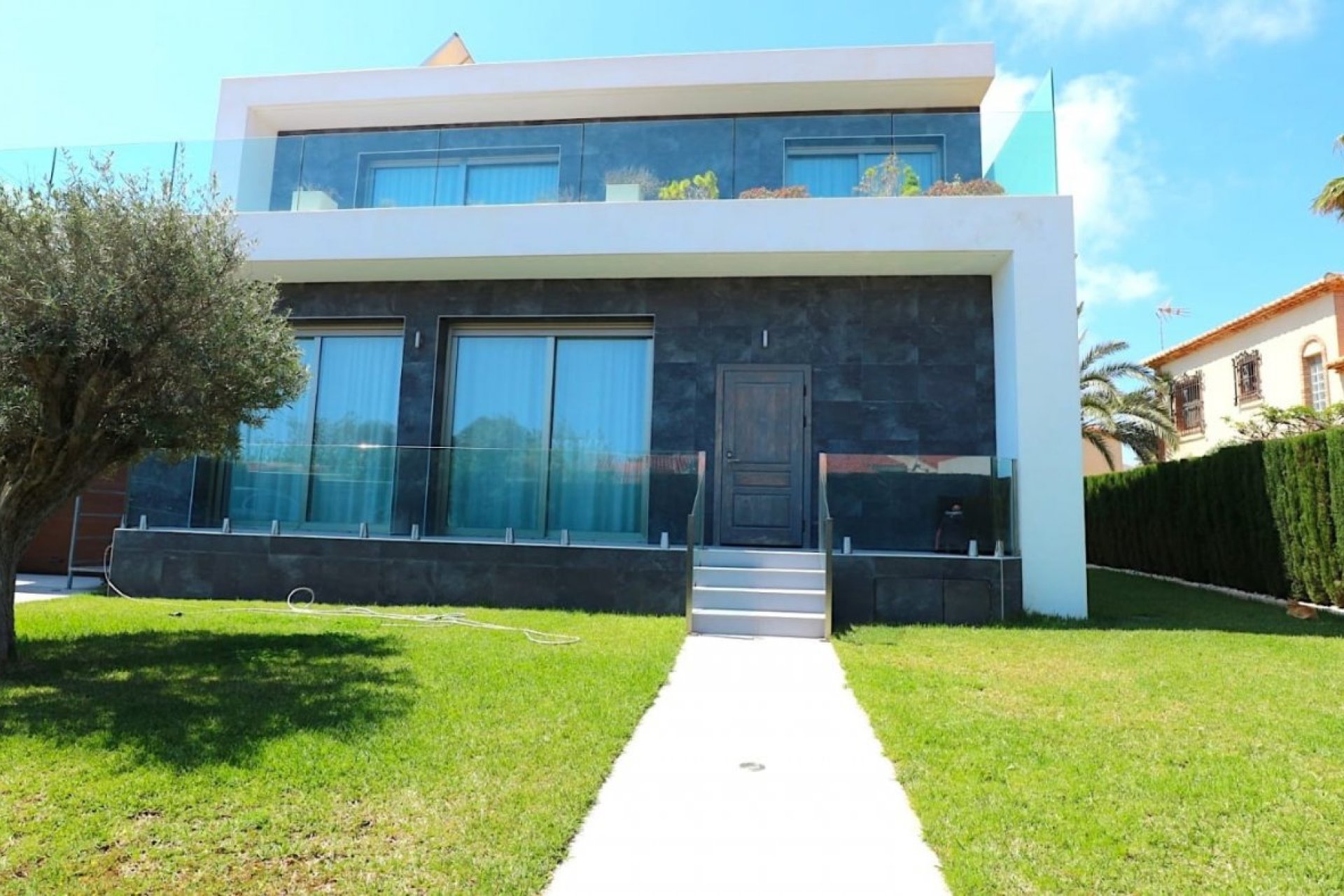 Reventa - Villa - Torrevieja - Los Angeles