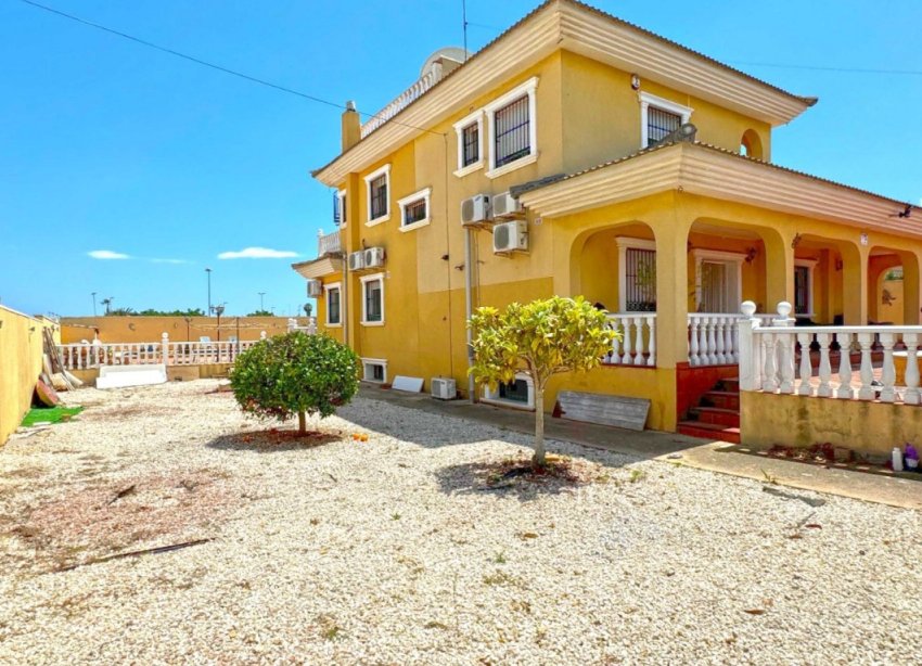 Reventa - Villa - Torrevieja - Los Balcones - Los Altos del Edén