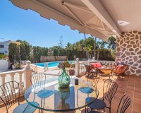 Reventa - Villa - Torrevieja - Los balcones